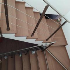 Ringhiera per scala interna in vetro di sicurezza