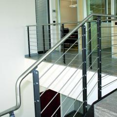 Ringhiera per scala interna in vetro di sicurezza