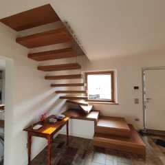 scala-sbalzo-in-legno