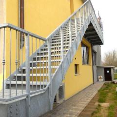 Scala in ferro per esterni verniciata