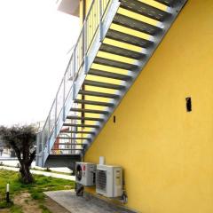 Scala in ferro per interni moderna con gradini a sbalzo Diemme Group